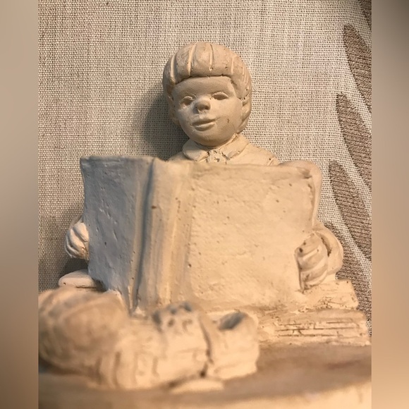 Austin Sculpture Dee Crowley Rare Book Worm Boy Statue - Picture 7 of 9